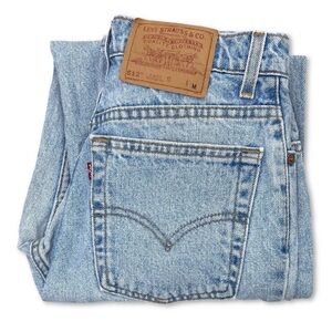 Vintage 512 Levi’s Jeans | Size 26 x 30 | Slim Fit Tapered Leg |